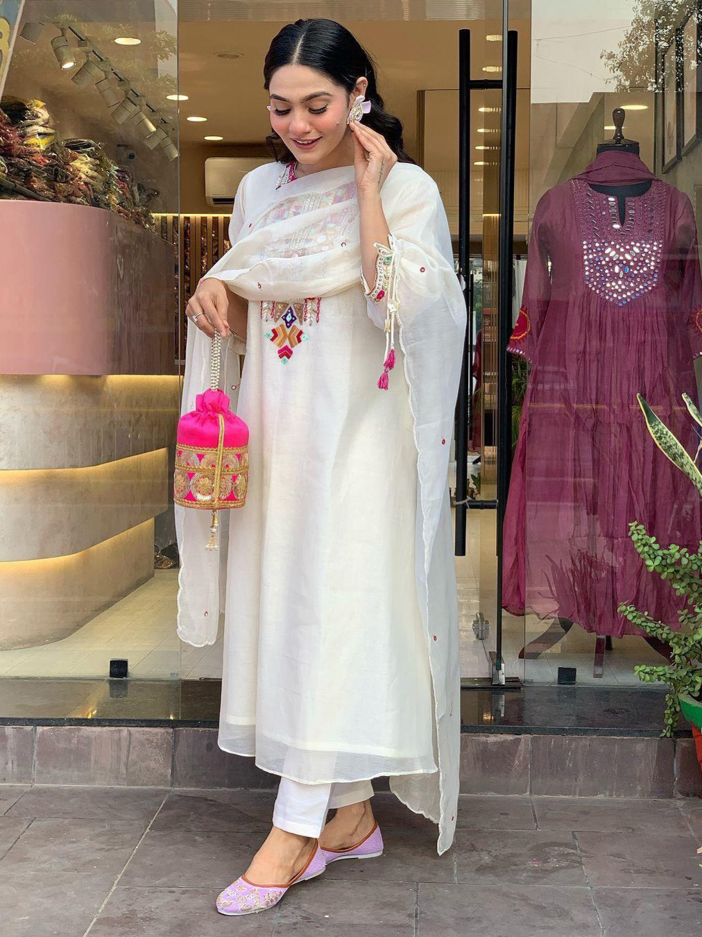 Heavy Premium Chanderi Cotton White Color Kurta Set With Embroidery Work Matching Pant & Dupatta Set