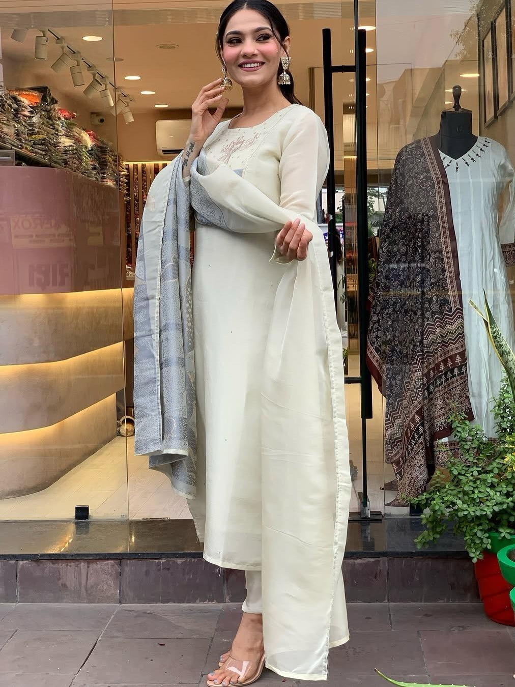 Off-White Color Heavy Premium Roman Silk Suit Set With Pant & Jacquard Weaving Dupatta