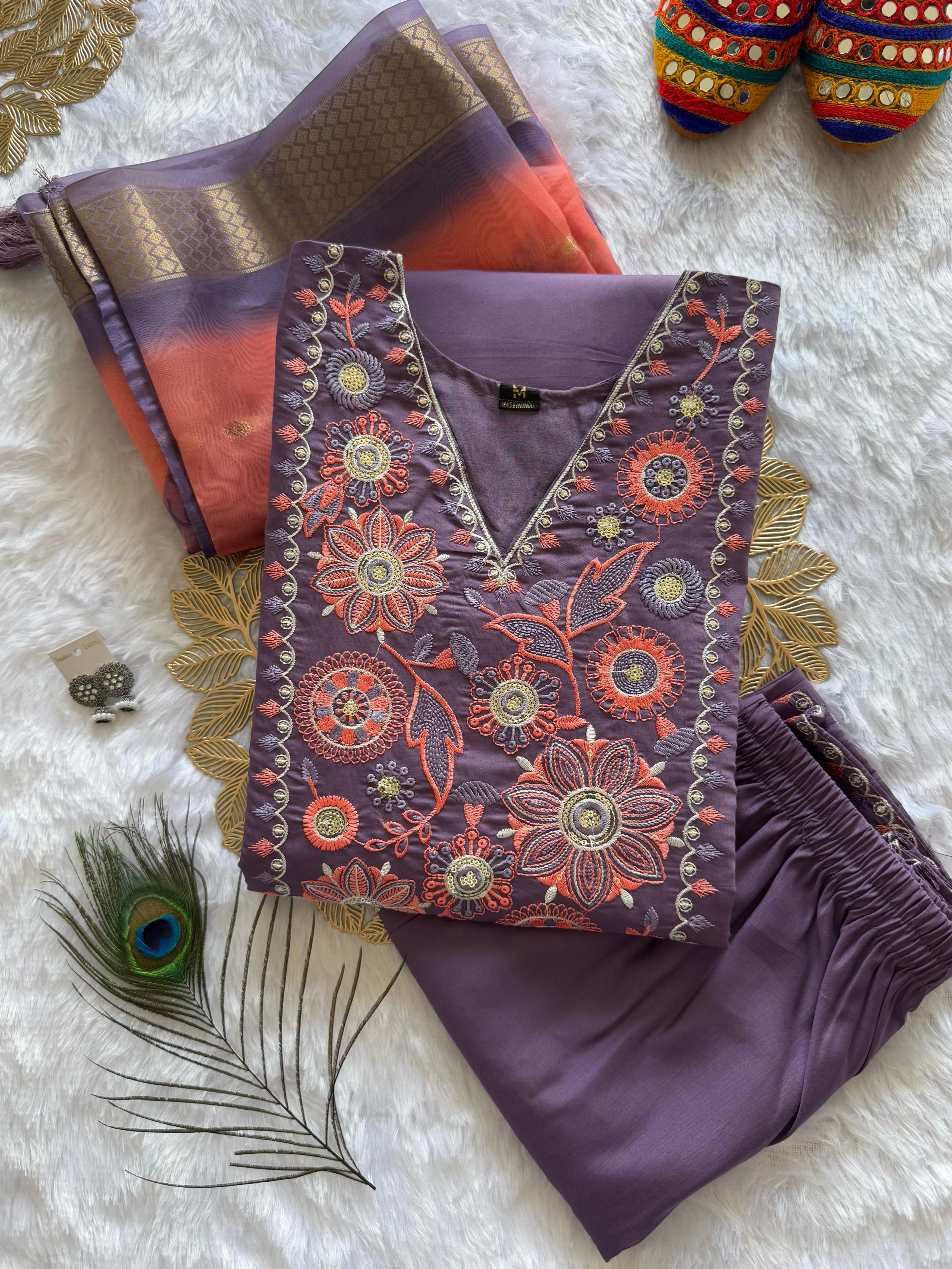 Light Violet Color Heavy Roman Silk Embroidery Kurta Set With Pant & Organza Jacquard Dupatta Digital Print