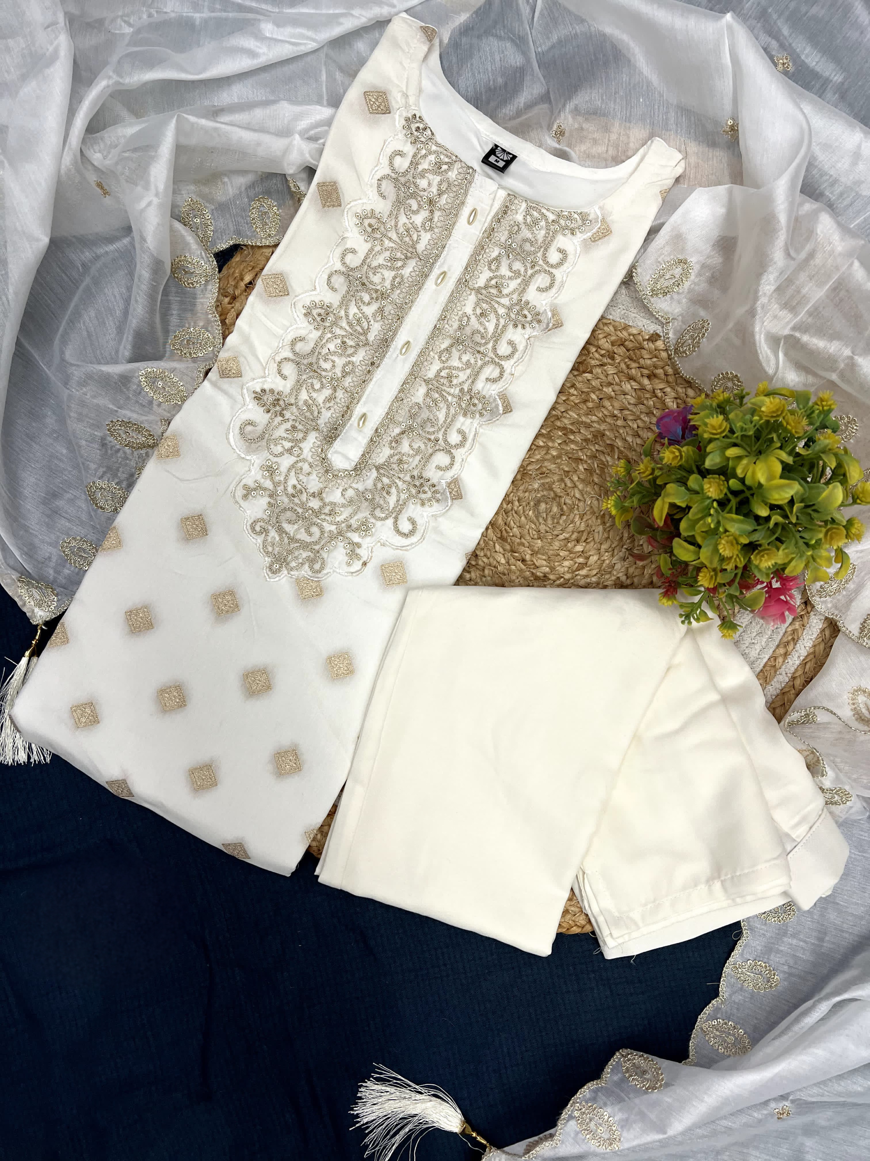 Beautiful Off-White Color Heavy Viscose Jacquard Embroidered Kurta Set With Reyon Bottom & Chanderi Dupatta
