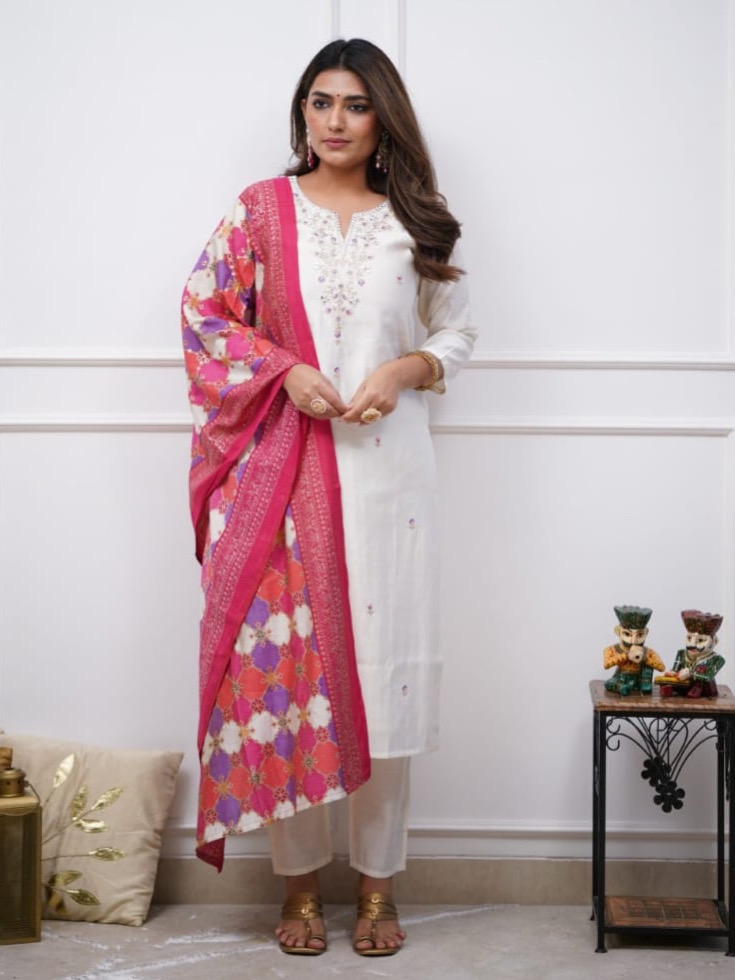 OffWhite Color Heavy Viscose Chanderi Embroidered Kurta With Bottom & Printed Chanderi Dupatta