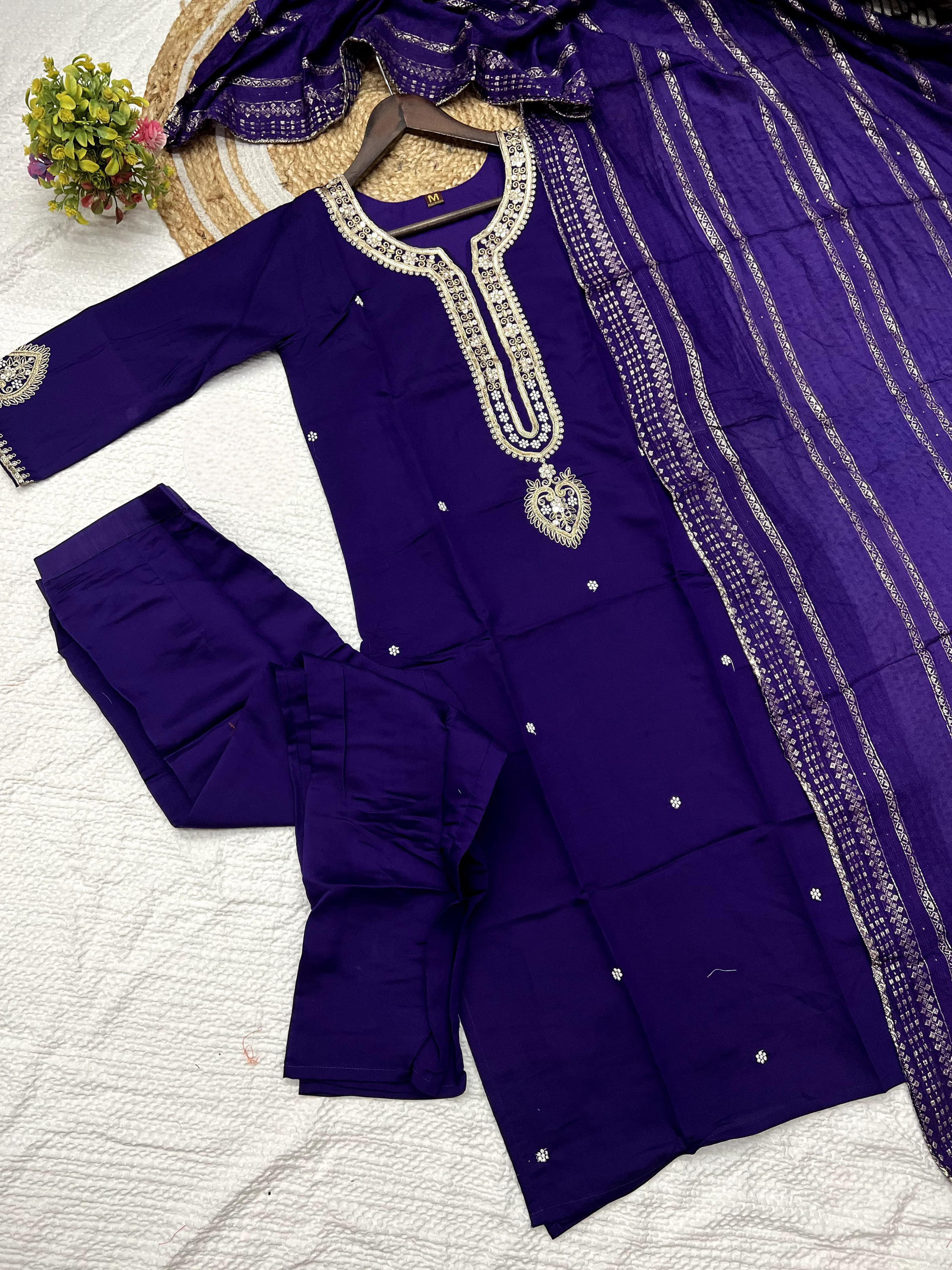 Purple Chanderi Kurta Set With Jacquard Dupatta Graceful & Stylish