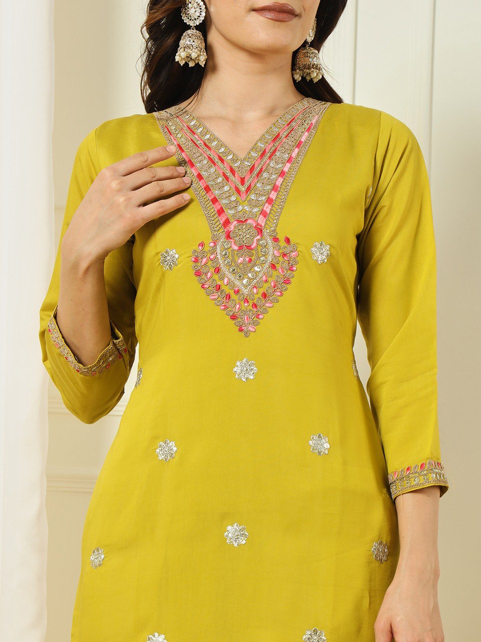 Radiant Green Color Heavy Roman Silk Kurta With Heavy Embrodiery & Pant With Dupatta Set